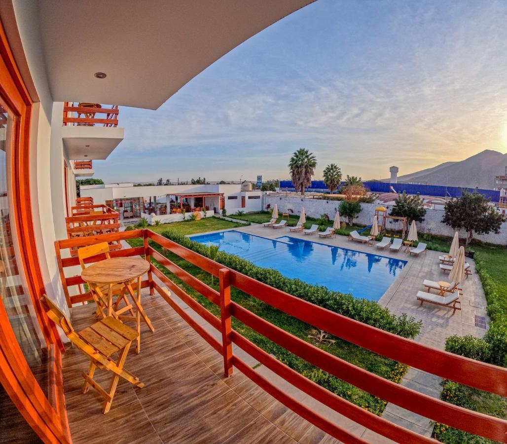Hotel La Colina Cerro Prieto Bagian luar foto