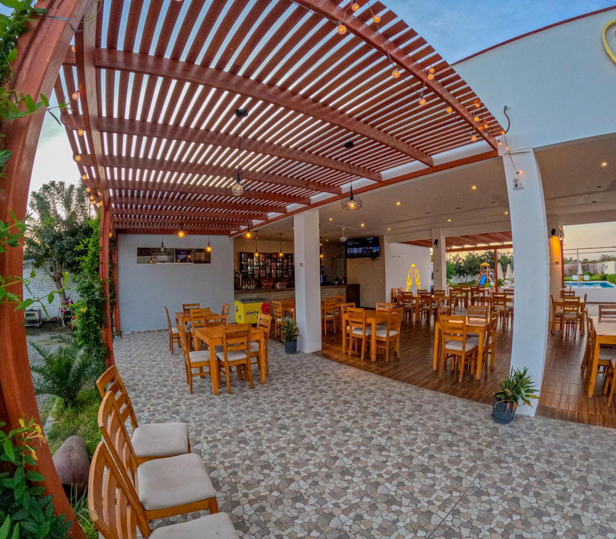 Hotel La Colina Cerro Prieto Bagian luar foto