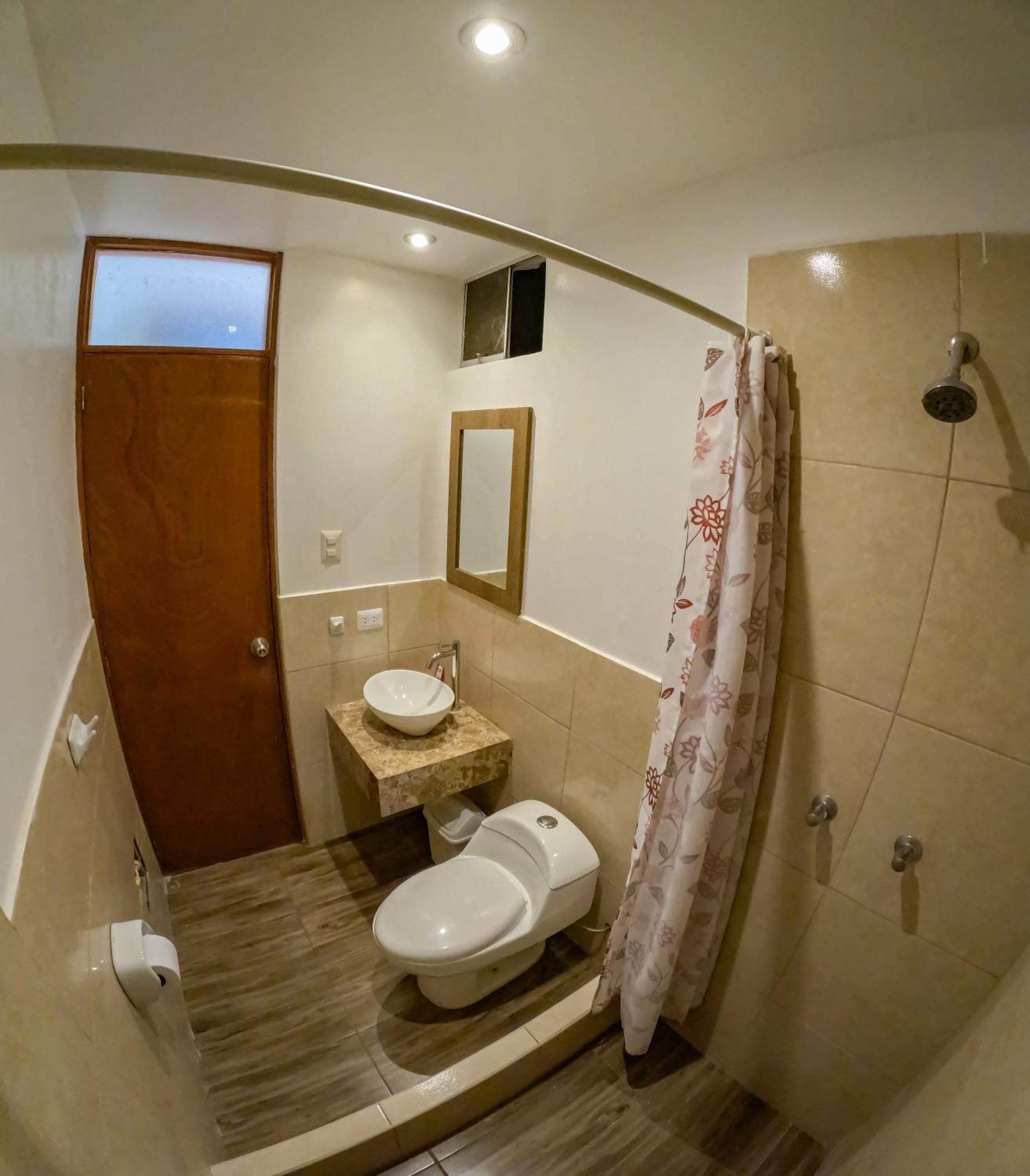 Hotel La Colina Cerro Prieto Bagian luar foto