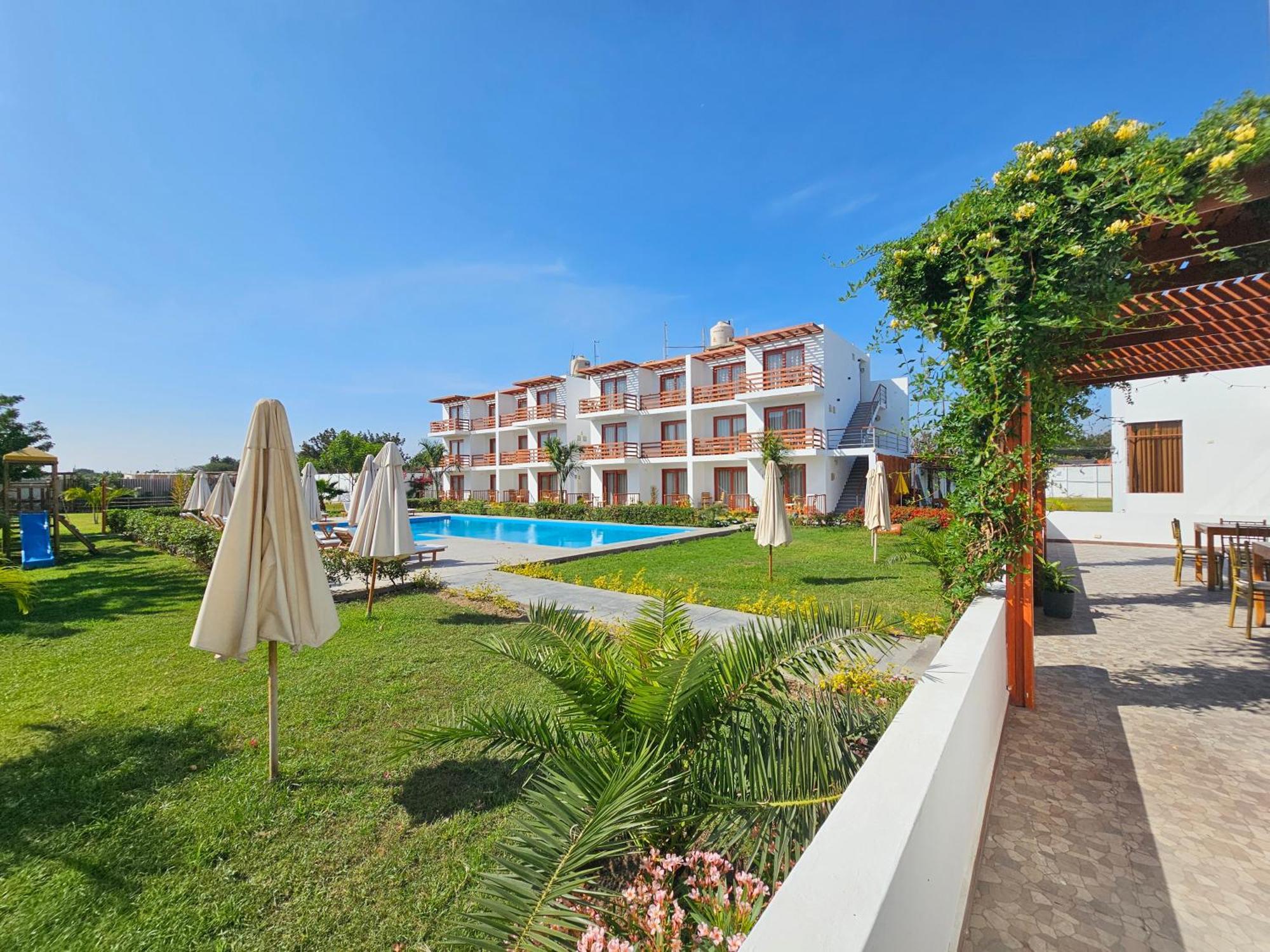 Hotel La Colina Cerro Prieto Bagian luar foto